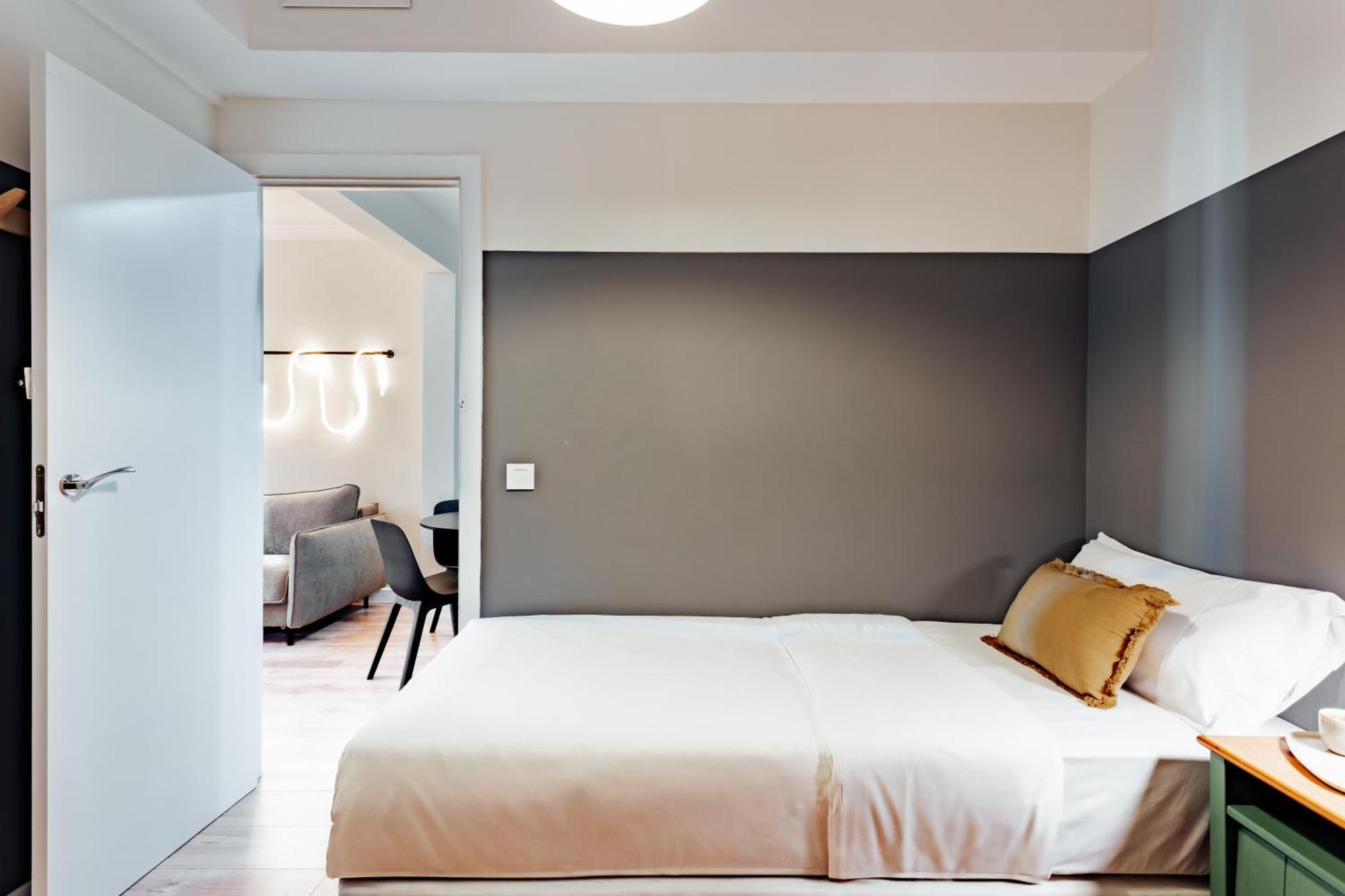 Santiago Apartments By Olala Homes 略夫雷加特河畔奥斯皮塔莱特 外观 照片